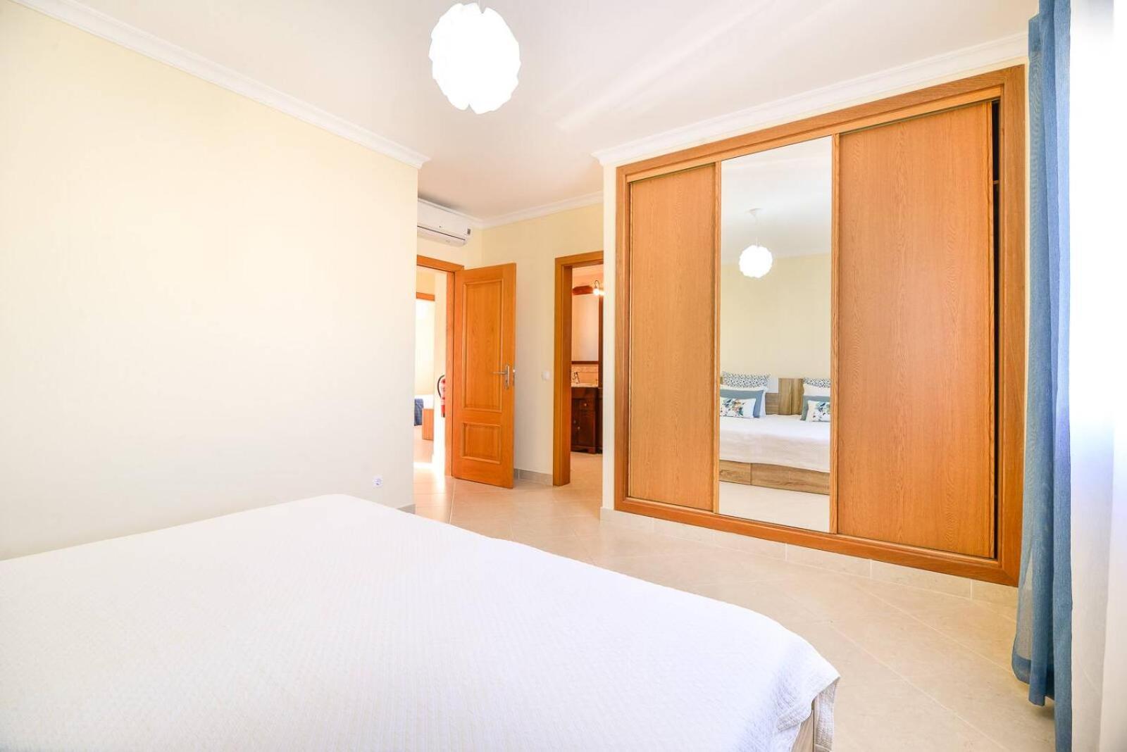 Vila Alcantarilha By Mtphomes Buitenkant foto